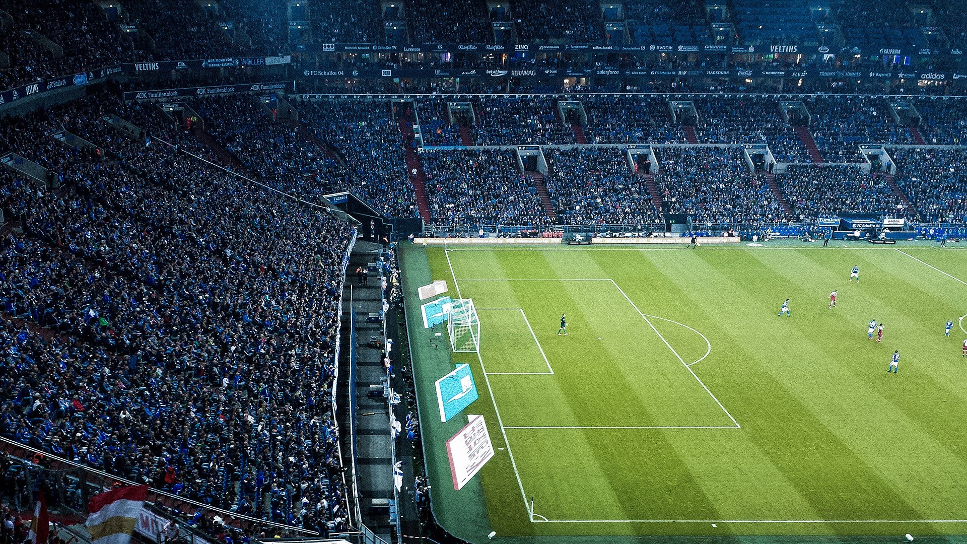 “西甲明星联袂上演精彩大戏:攻防战精彩纷呈”,西甲著名球员